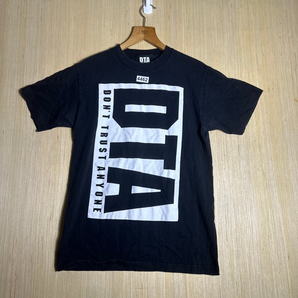Vintage DTA Shirt Mens Medium Black Short Sleeve Graphic Print 90s Dont Trust